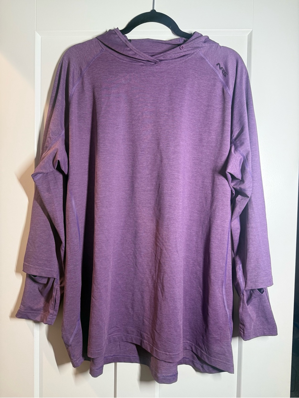 NRS Woman’s Lavender Purple Crewneck Hooded Sweatshirt UV PROTECTION
